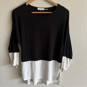 Calvin Klein black and ivory blouse with zipper sleeves XS SIZE